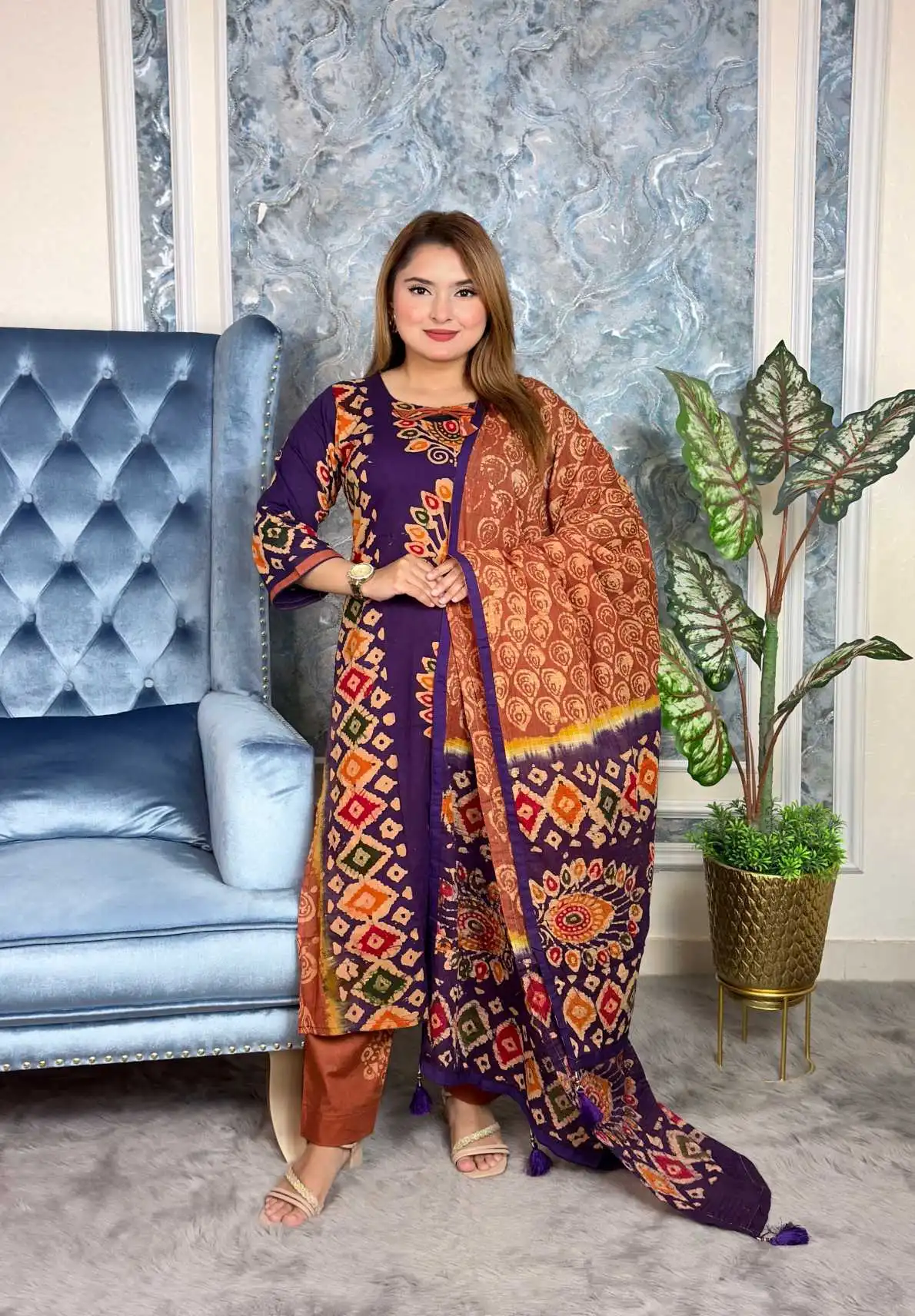 আনস্টিচ প্রিমিয়াম কটন বেক্সি বাটিক থ্রি-পিস জামা + ওড়না + প্যান্ট (BB-7)